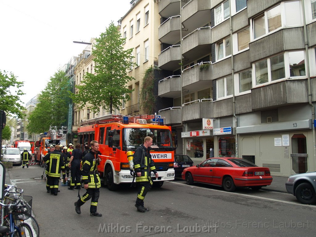 Dachstuhlbrand Belgisches Viertel Maastricherstr P102.JPG